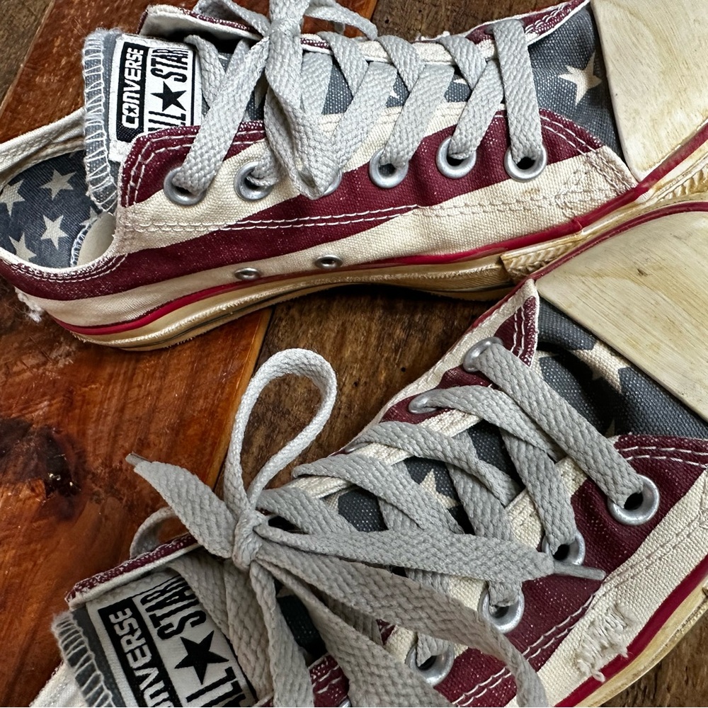 Converse Vintage Stars and Stripes Sneakers